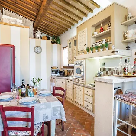 Holiday home Poggio Agli Ulivi *