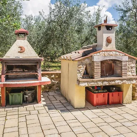 Poggio Agli Ulivi Holiday home Megognano
